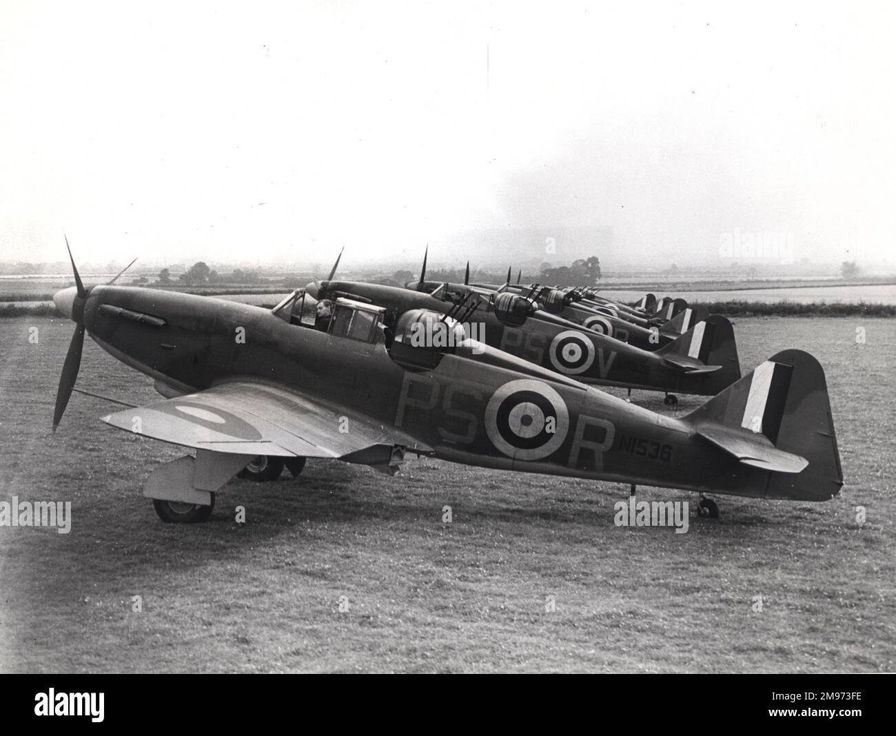 Boulton Paul Defiants of 264 Squadron at Kirton-in-Lindsey during the summer of 1940. Including NI536. Stock Photo