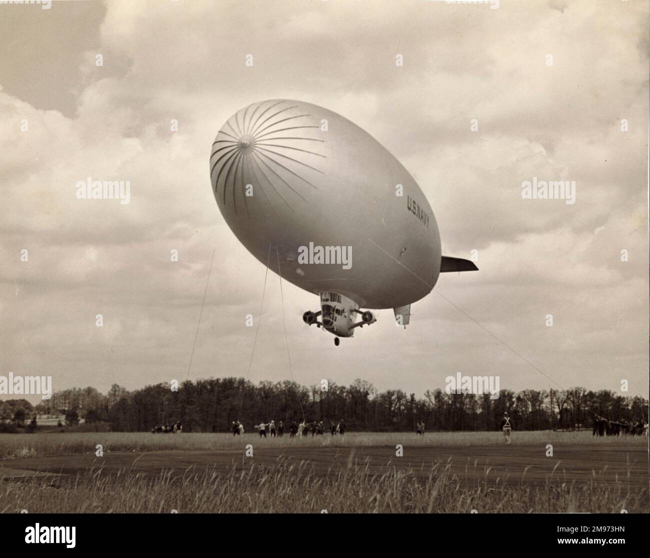 US Navy Goodyear KSeries airship landing Stock Photo Alamy