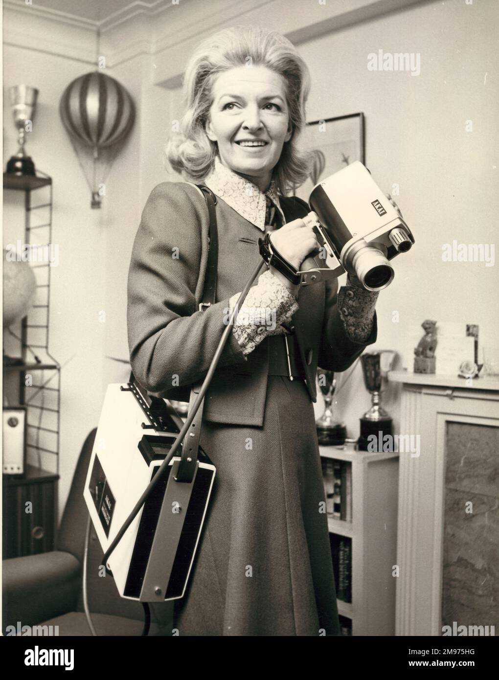 Sheila Scott. And her lightweight Akai VT100 video recorder weighs less than 24lb! May 1971. Stock Photo