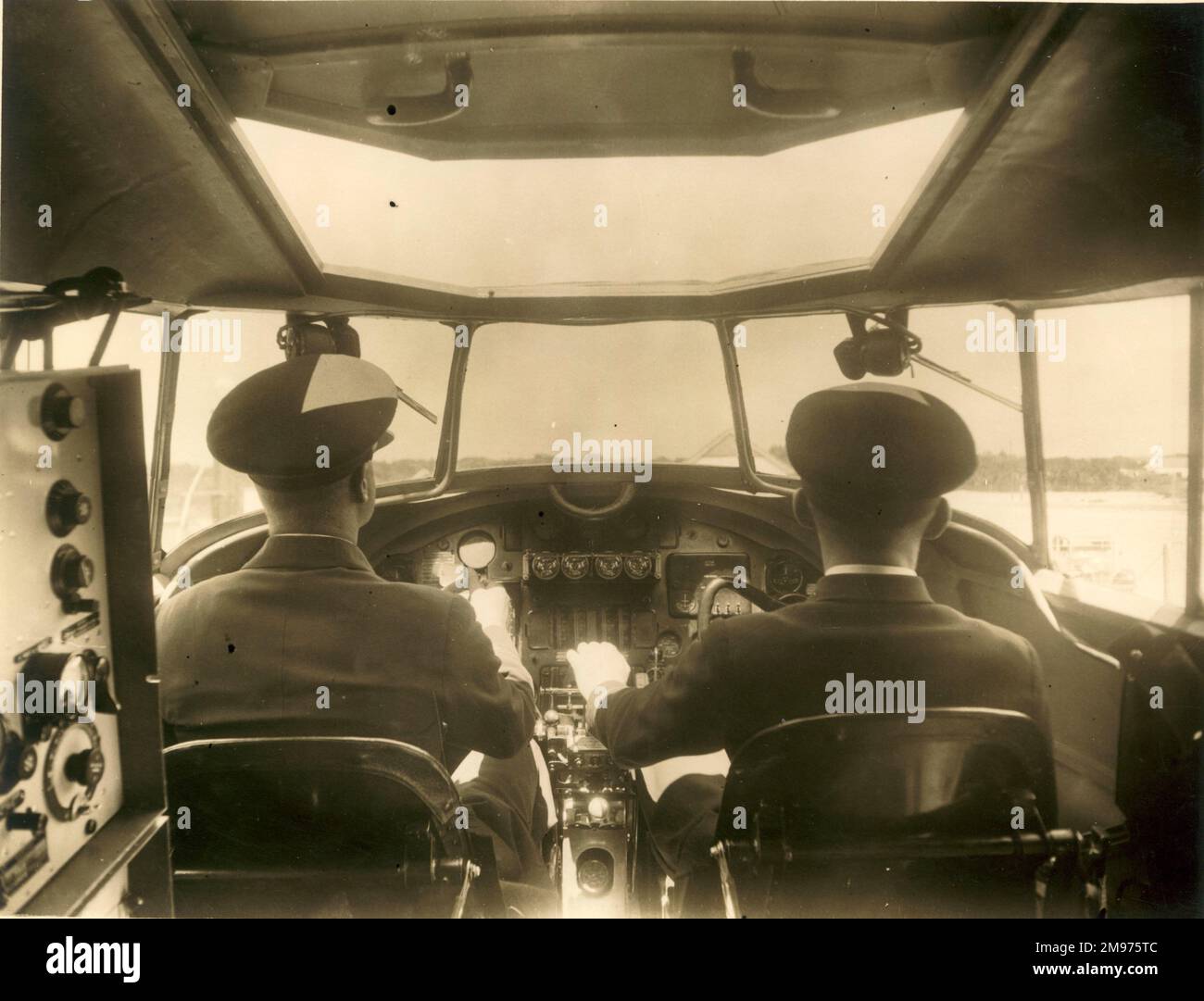 Armstrong Whitworth AW15 Atalanta crew on flightdeck Stock Photo Alamy