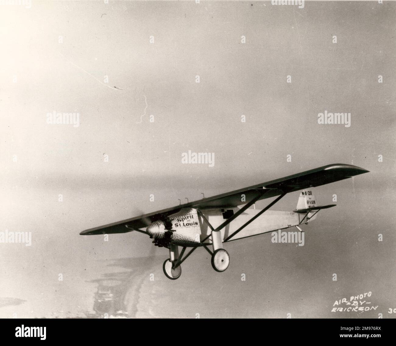SPIRIT OF ST LOUIS - Ryan NYP. Flown by Charles Lindbergh on the first  nonstop trans-Atlantic flight in May 1927 Stock Photo - Alamy