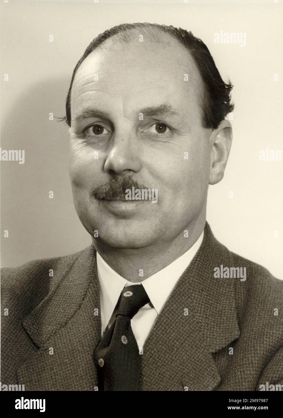 Dr Steedman Hislop, CBE, ARCST, CEng, FIMechE, FRAeS, FRSA, RAeS