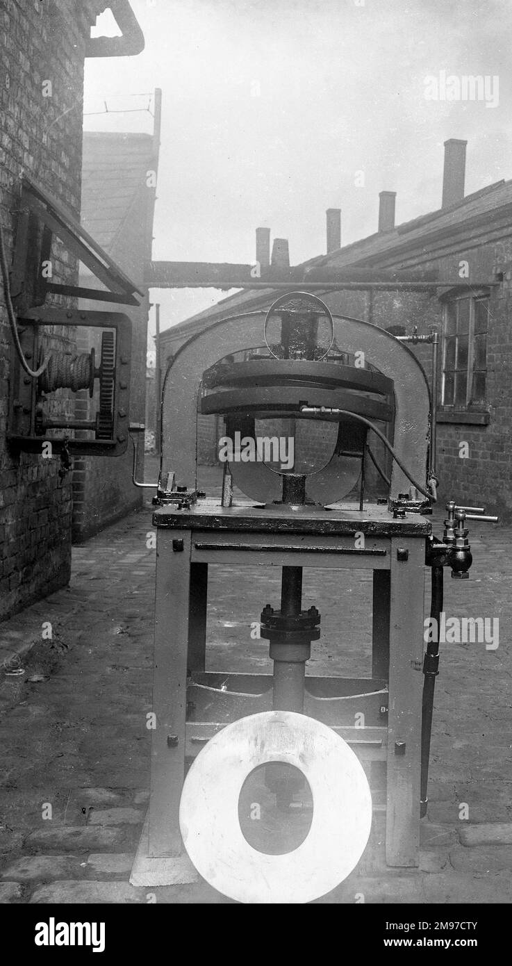 Brim Press machine at hatworks in Offerton, Stockport in June 1908 ...