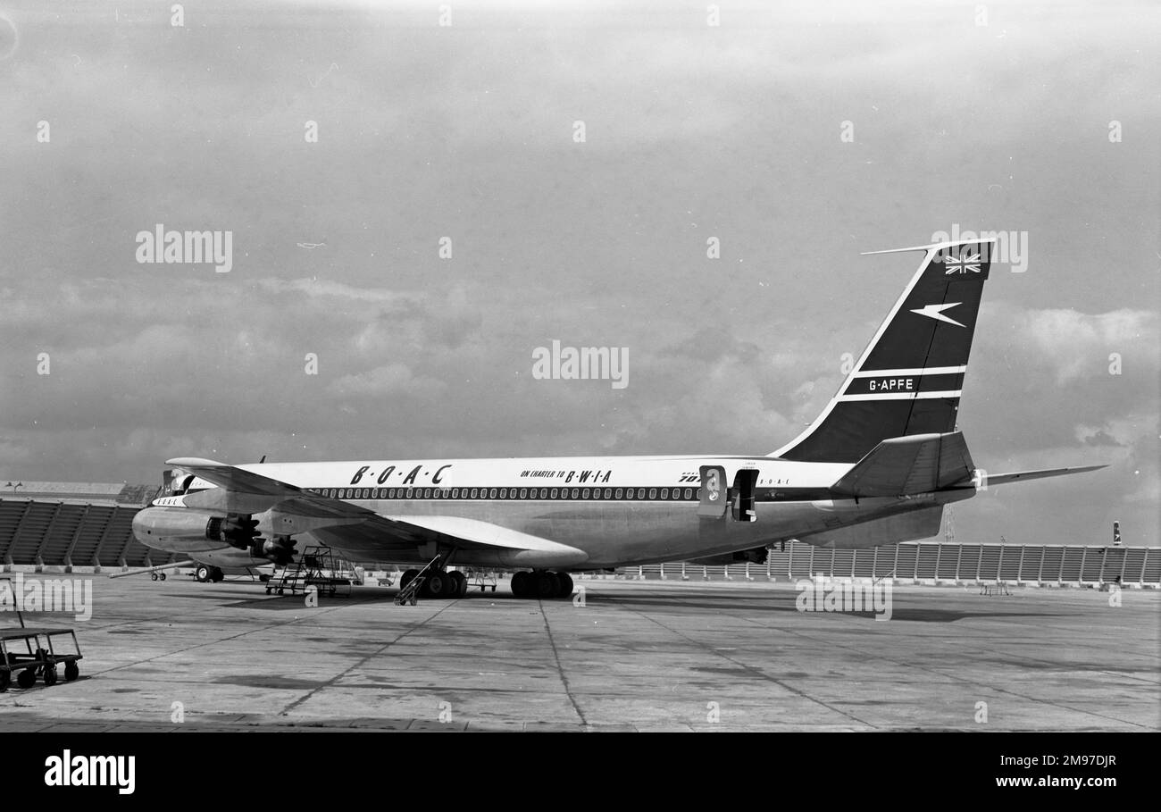 Boeing 707-436 G-APFE of BOAC at LAP on 16 May 1960 Stock Photo