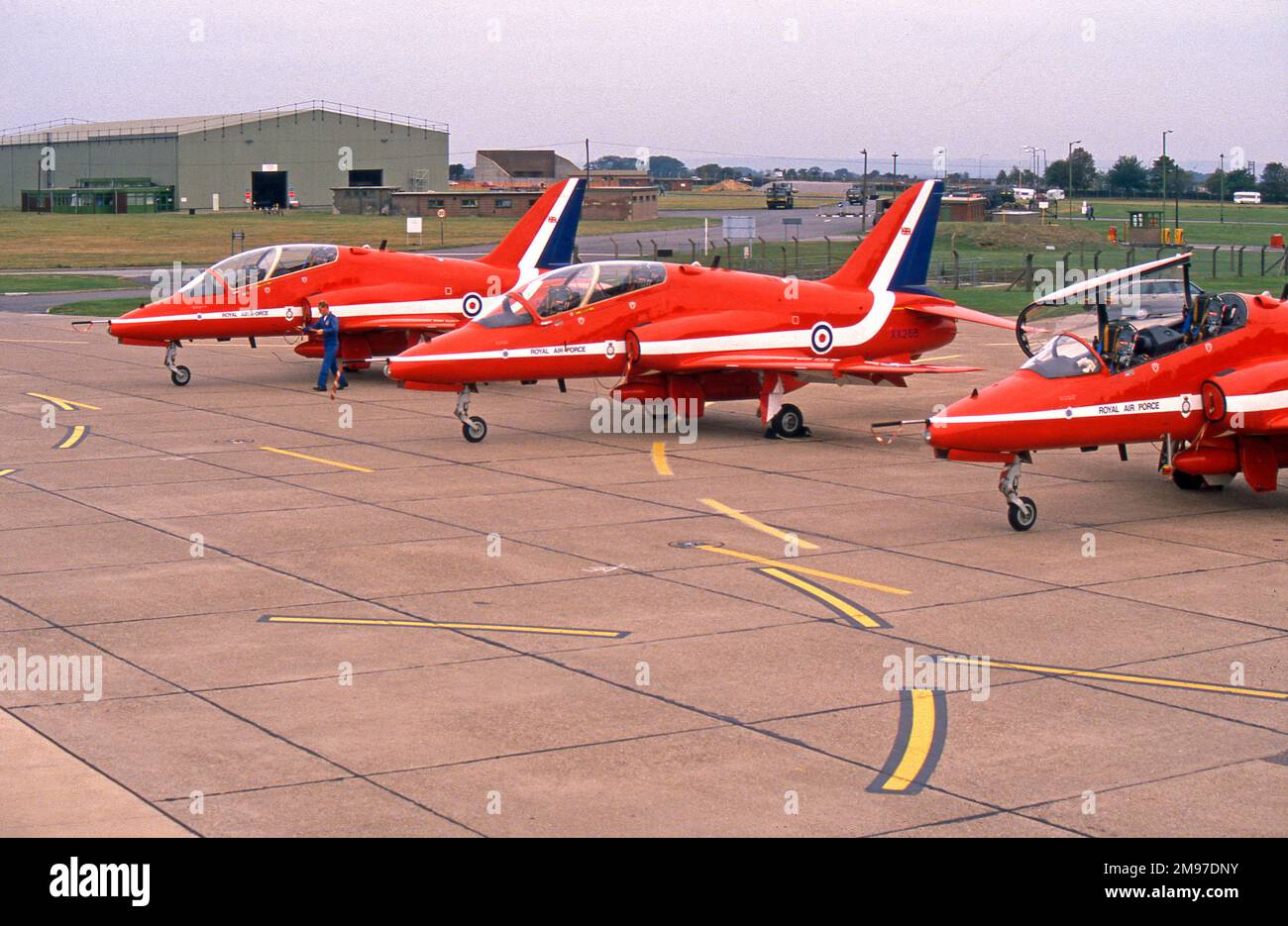 RAFAT RAF Red Arrows BAe Systems Hawks line up before display at Fairford in July 2005.  XX266 has been with the Red Arrows since they converted to Hawks in November 1979 Stock Photo