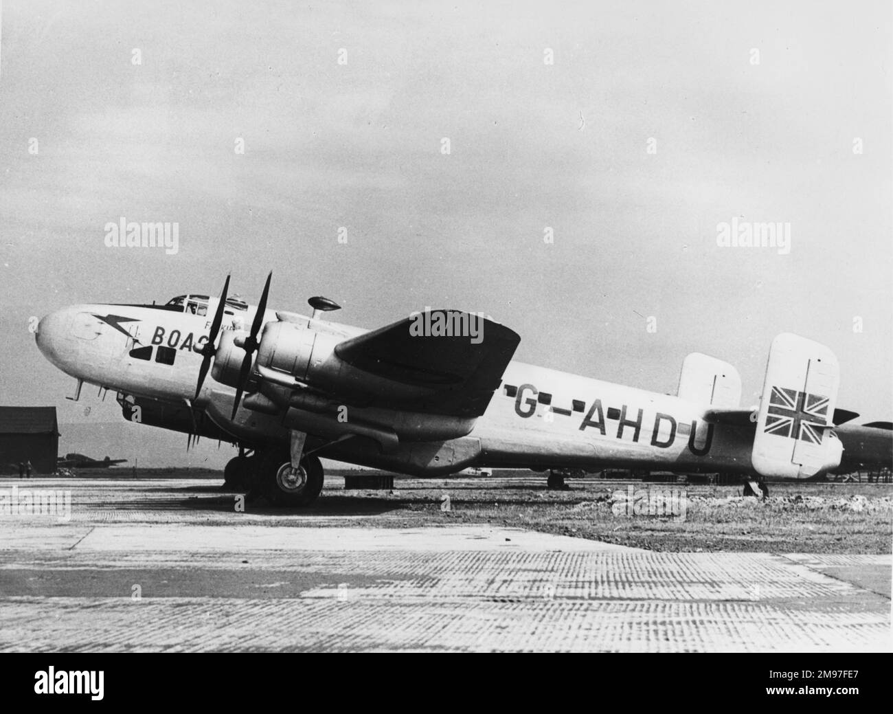 handley-page-hp-70-halton-boac-stock-photo-alamy
