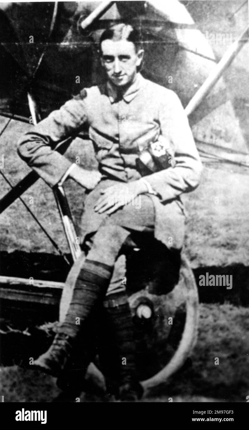 Theodor 'Theo' Osterkamp (1892-1975), German pilot and highest scoring fighter ace with the Imperial Naval Air Service.  Seen here sitting on the portside wheel of his Fokker EV 156/18.  He also served during the Second World War, rising to the rank of Generalleutnant (the equivalent of Air Vice Marshal) with the Luftwaffe. Stock Photo