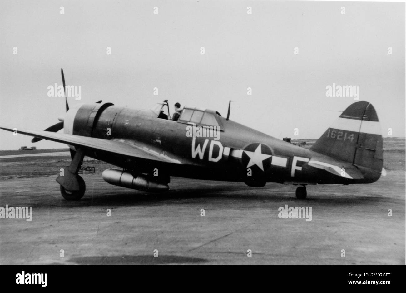 P 47c hi-res stock photography and images - Alamy