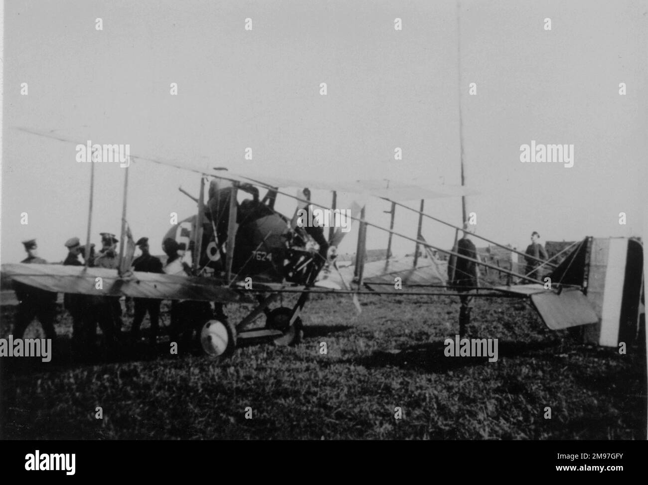 Royal Aircraft Factory FE 8 single-seat fighter plane, first flown on 8 November 1915.  It became obsolete by 1916. Seen here is serial no. 7624, being inspected by its German captors near Provin on 9 November 1916. Stock Photo