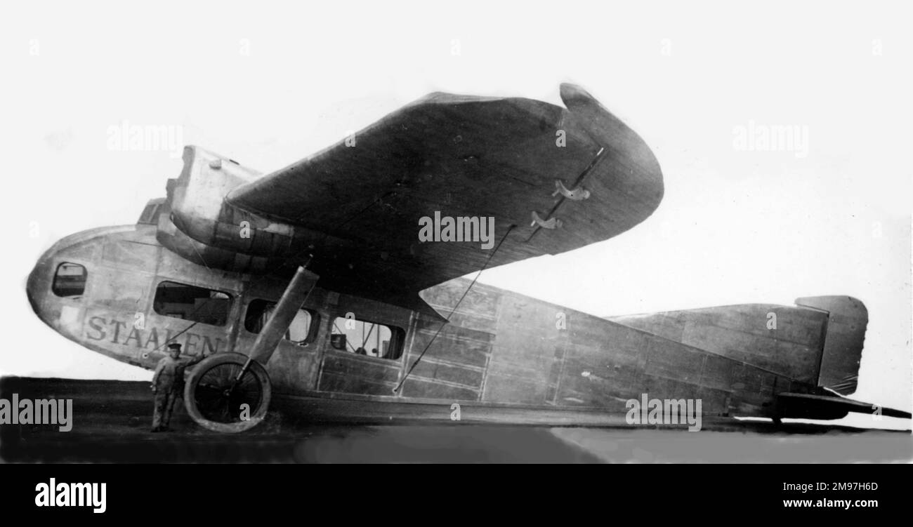 Zeppelin Staaken (side view, on the ground). Stock Photo