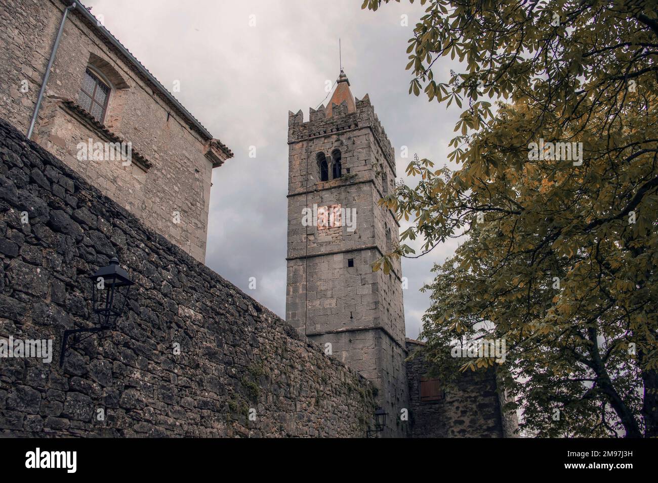 Hum tower hi-res stock photography and images - Alamy