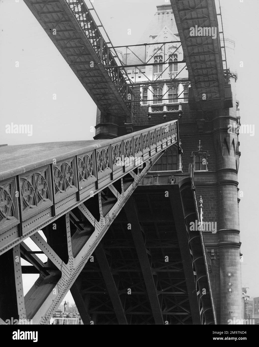 Raised bascule, Tower Bridge, London Stock Photo - Alamy