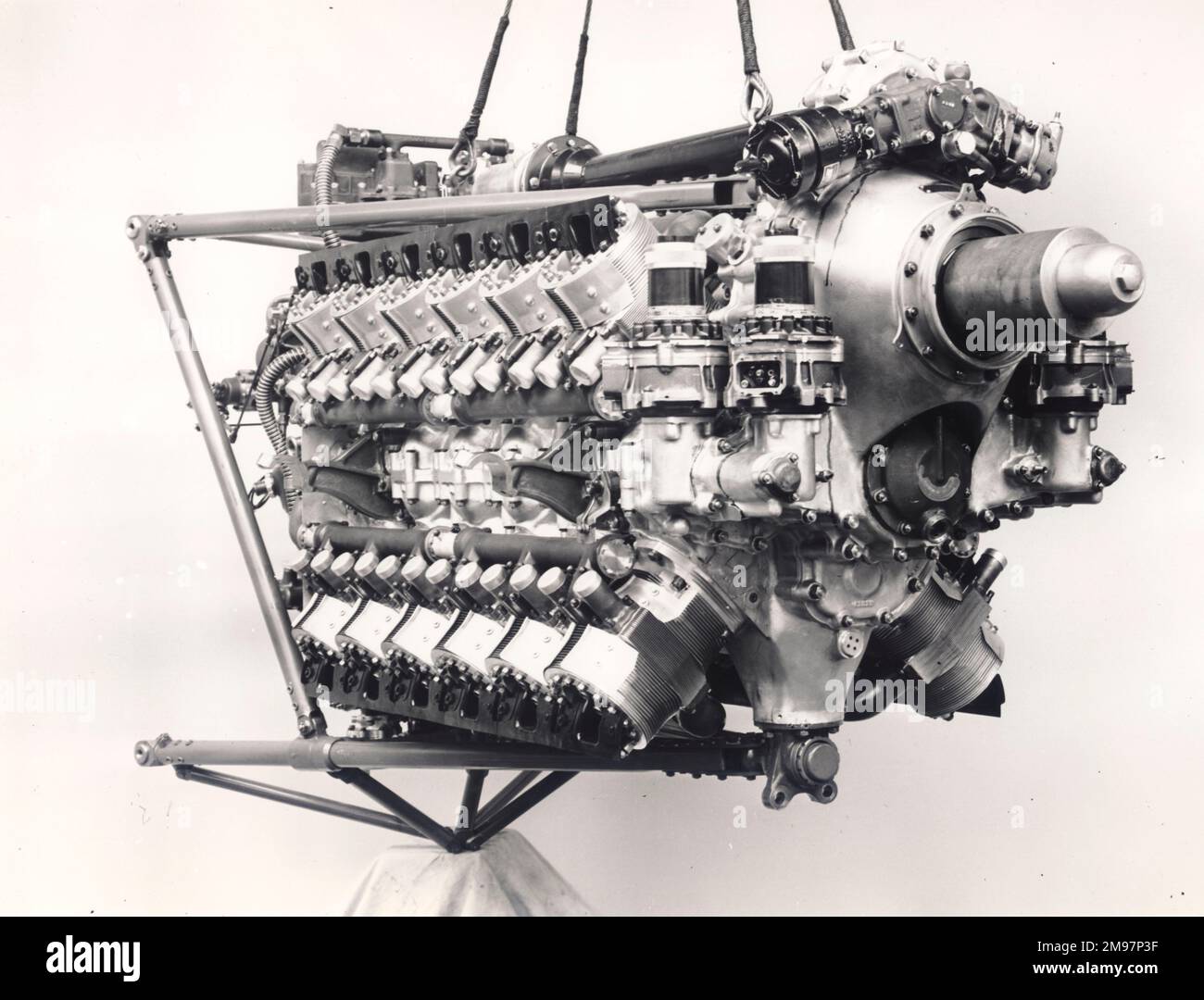 RollsRoyce Exe 24cylinder, aircooled, Xblock, sleevevalve engine