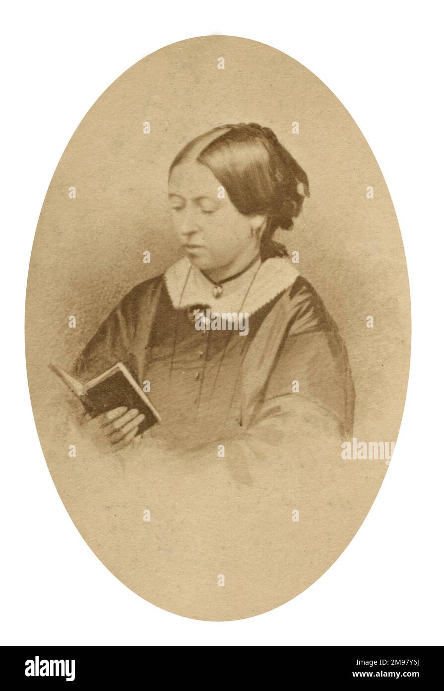 Queen Victoria reading a book Stock Photo Alamy