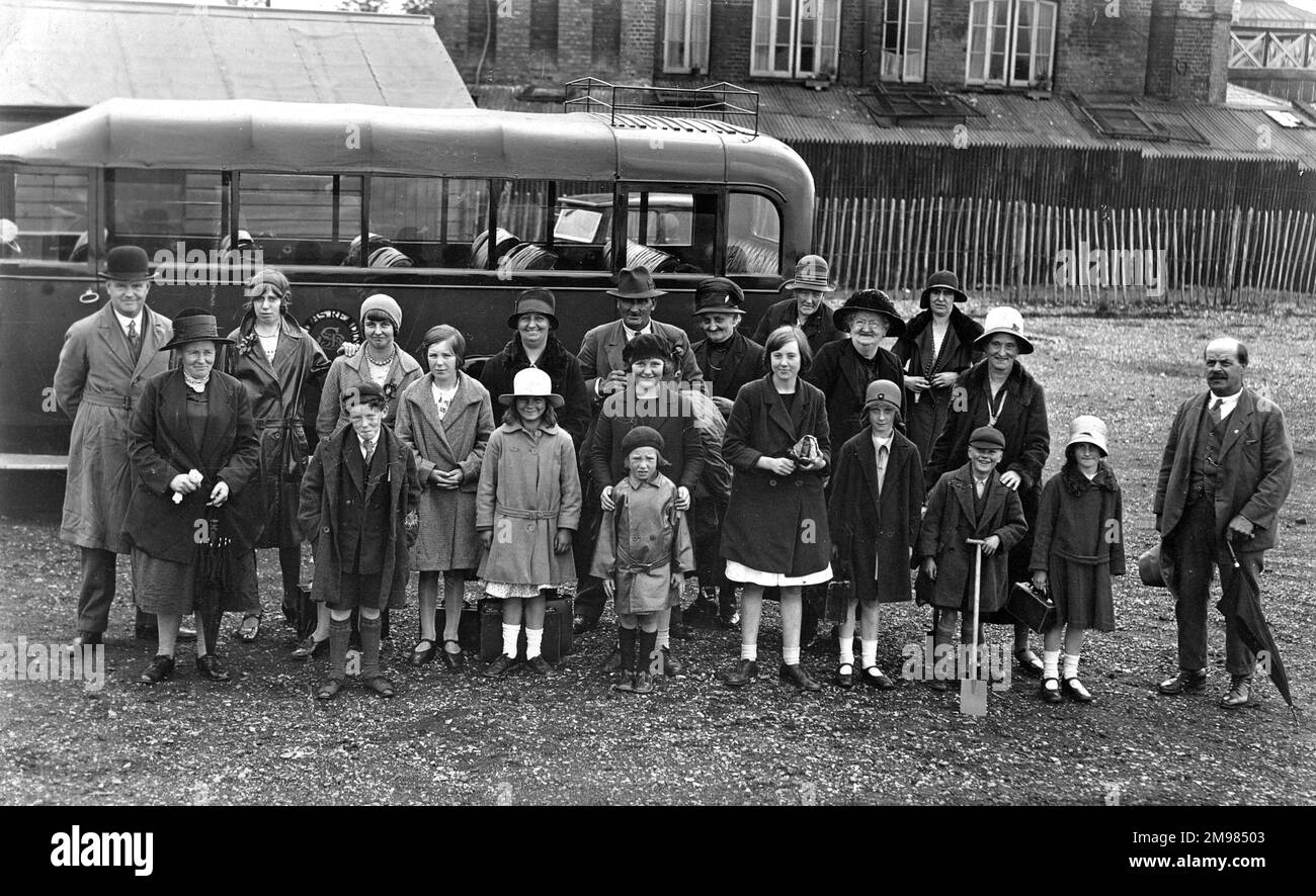 Binfield Heath, Oxfordshire Chapel sunday school outing charabanc