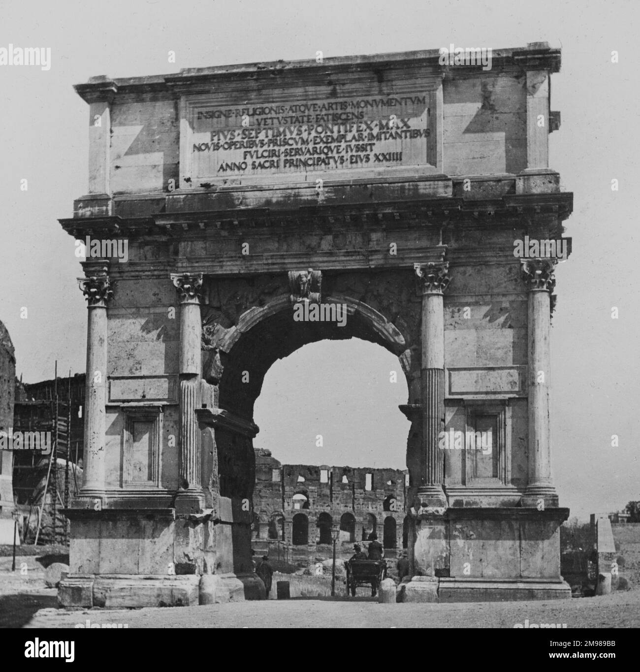 Rome arch of titus Black and White Stock Photos & Images - Alamy