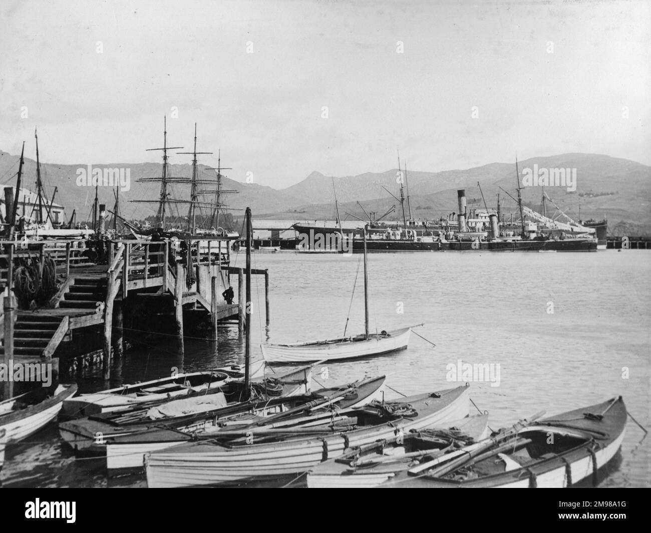 Steamer Steps Black And White Stock Photos Images Alamy steamer-steps-black-and-white-stock-photos-images-alamy