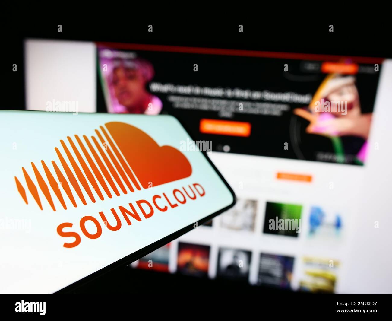 Mobile phone with logo of German music sharing company SoundCloud on