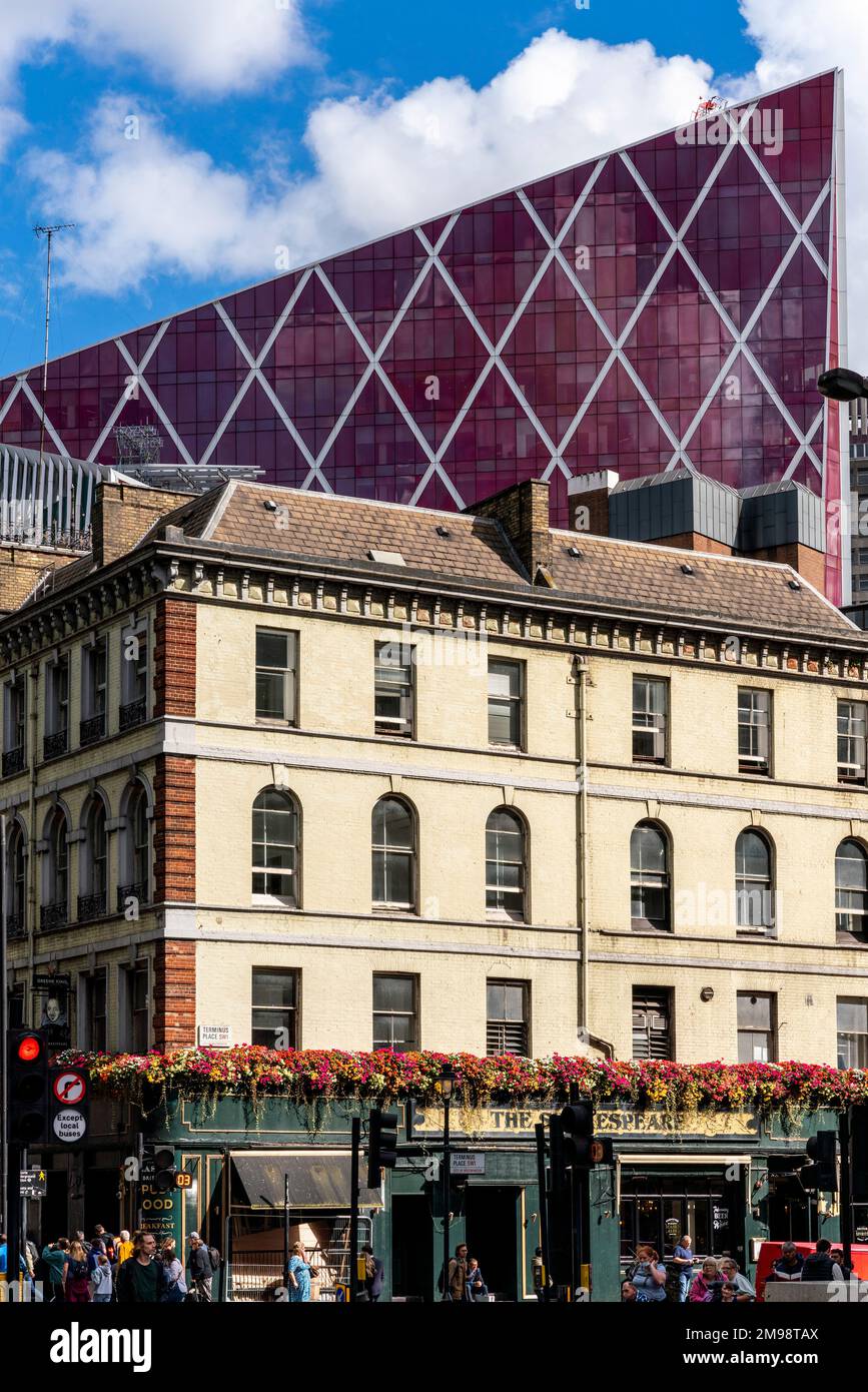 The Shakespeare Pub and The Nova Victoria Building, Victoria Station