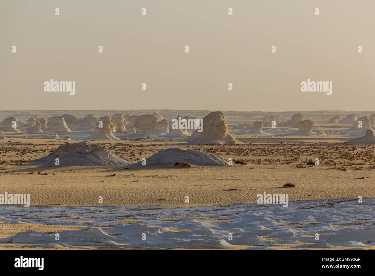 Rock formations of the White Desert, Egypt Stock Photo - Alamy