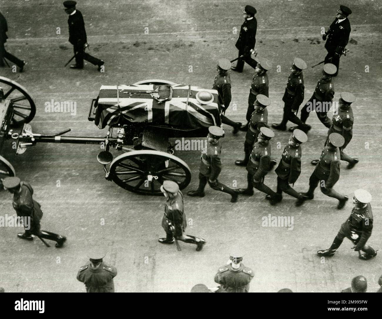 Aerial view of the gun carriage at the funeral of the Unknown Warrior, leaving Victoria Station, London, November 1920. Stock Photo