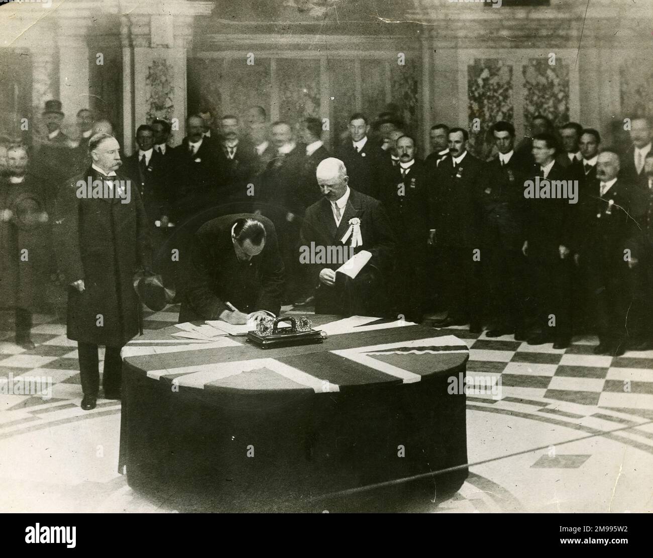 Sir Edward Carson signing the Covenant resisting Irish Home Rule. Stock Photo