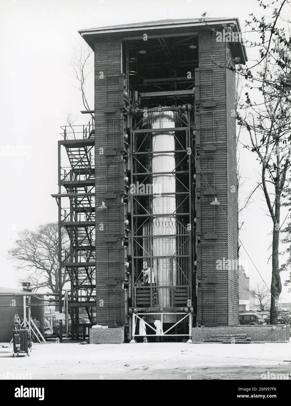 Blue Streak first stage in a test tower at de Havilland?s factory at ...