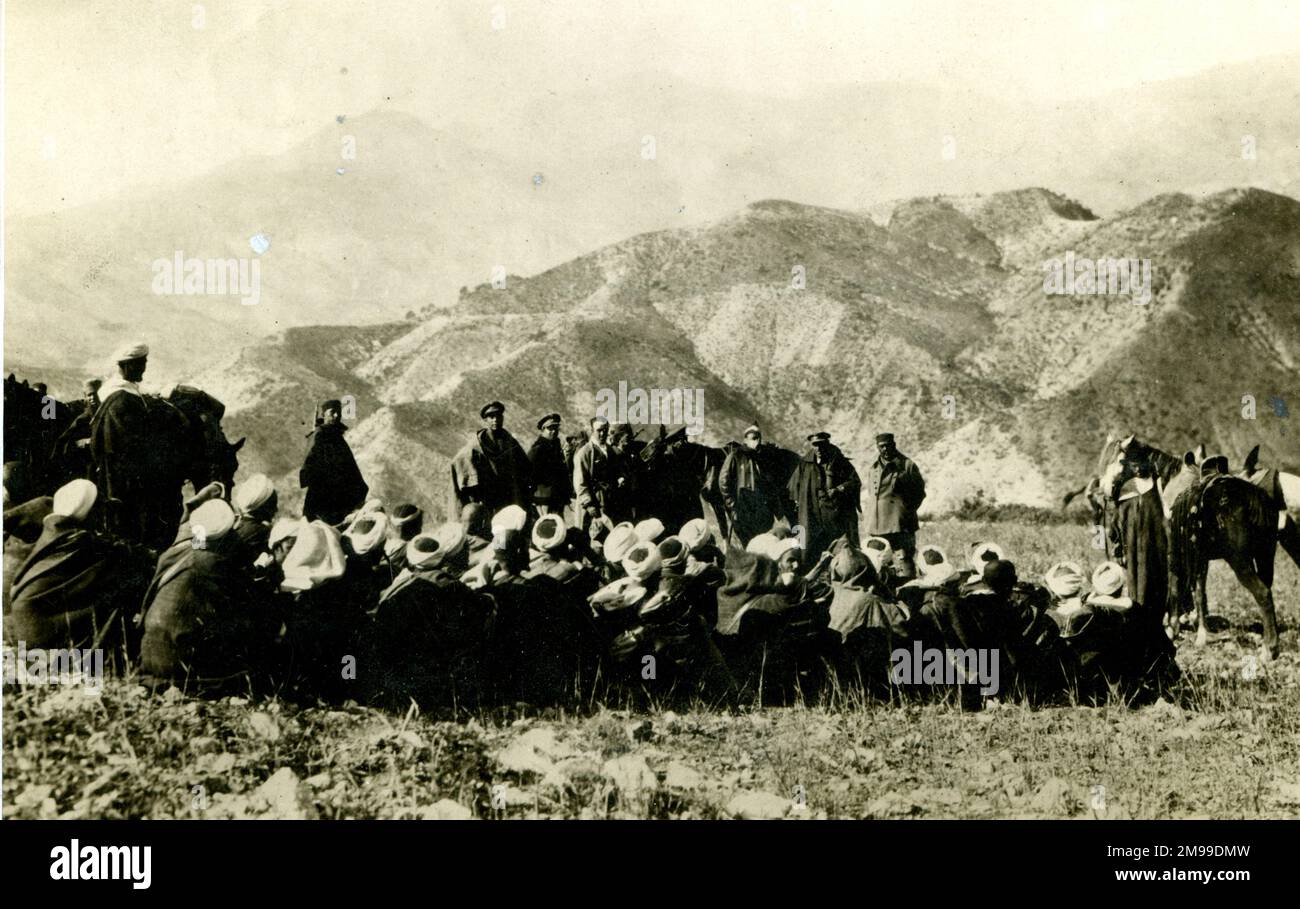 Moroccan Campaign - Moors of Beni-Ulixes surrender at Annual, Spanish Morocco, to Franco-Spanish troops. Stock Photo
