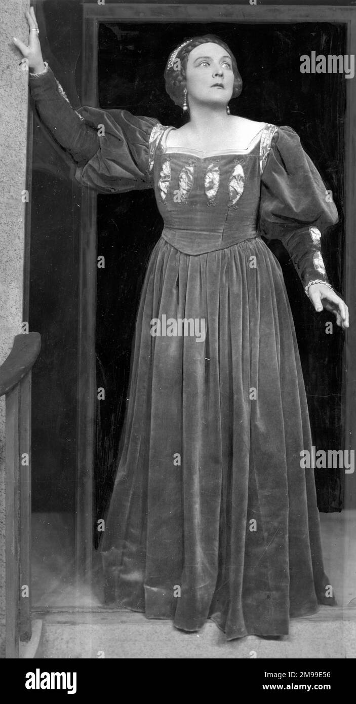 Sybil Thorndike in the role of Iago's wife Emilia in Othello (Paul Robeson played the title role) at the Savoy Theatre, London. Stock Photo