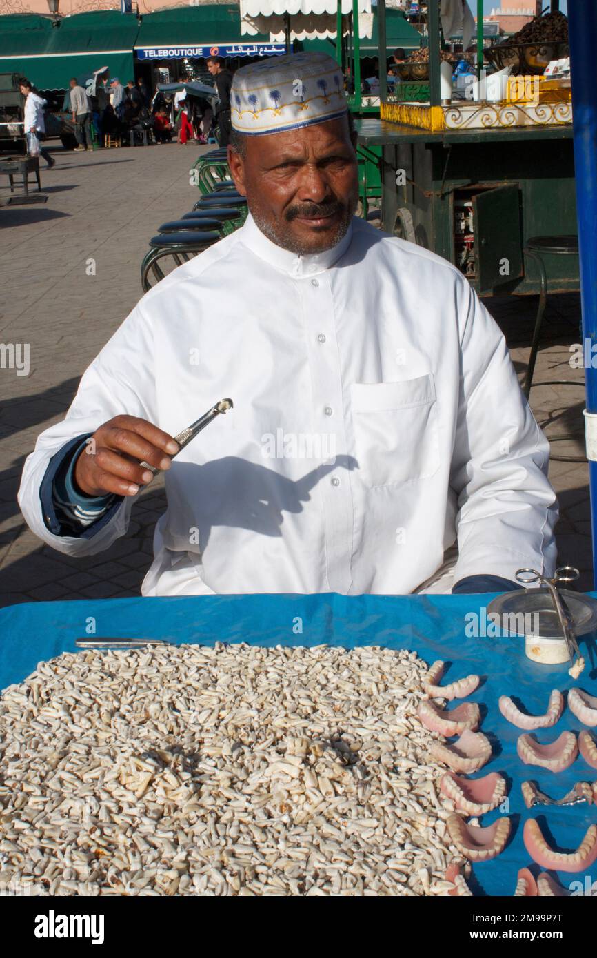 Dentist, Jemaa El Fna, Marrakech, Morocco Stock Photo Alamy