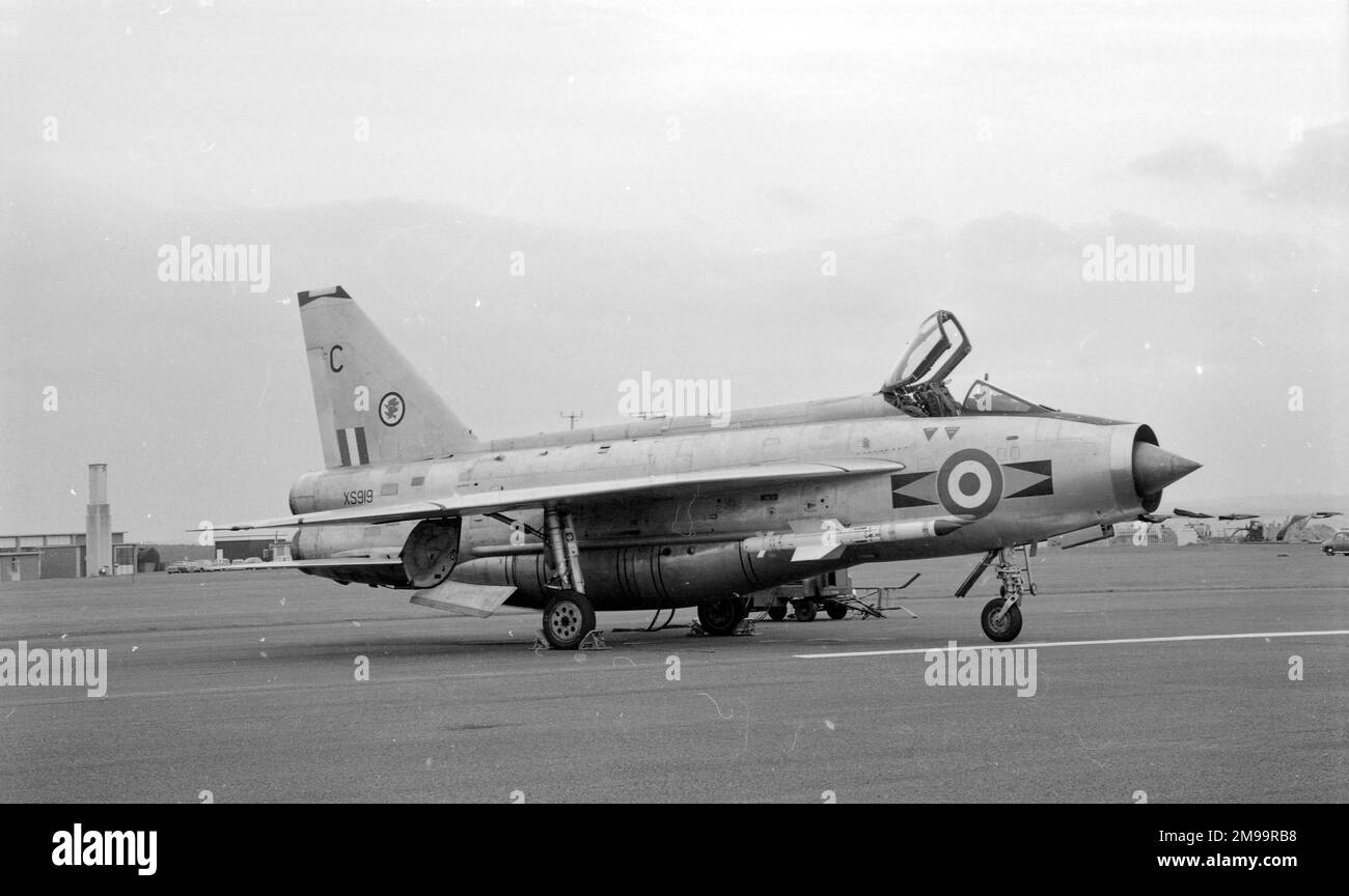 Royal Air Force English Electric Lightning F Mk.6 XS919 'C' of No.11
