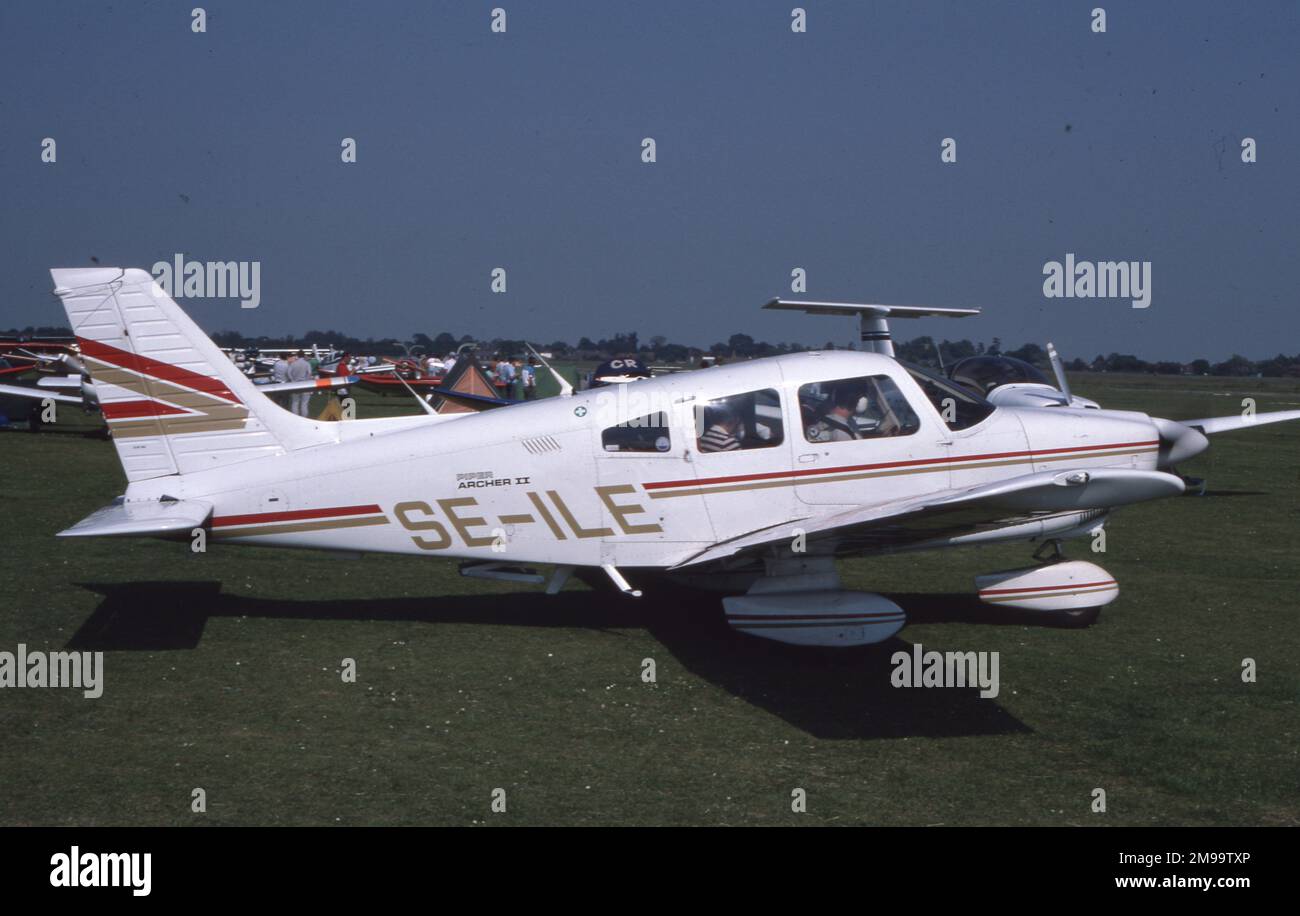 Archer ii hi-res stock photography and images - Alamy