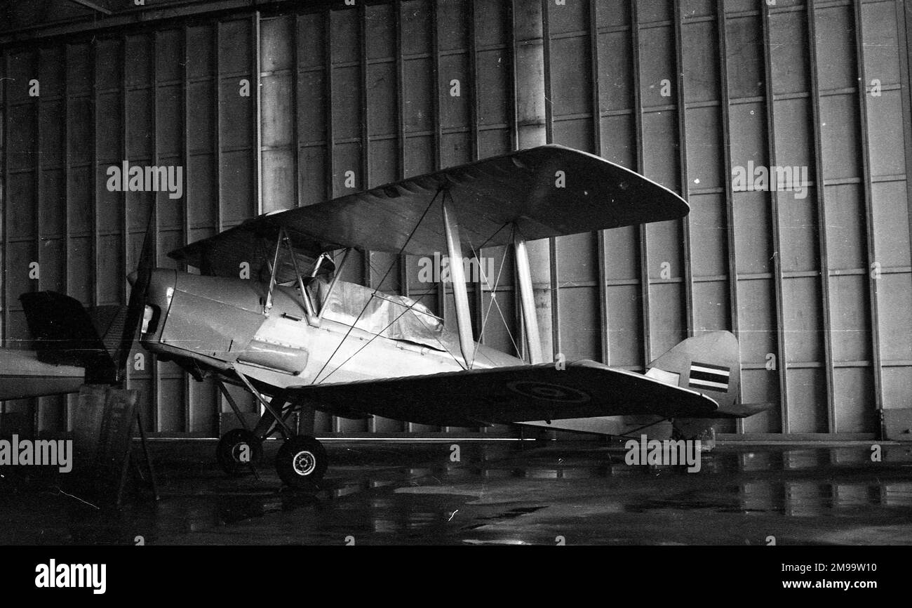 Trainer Type 10 - de Havilland FH.82a Tiger Moth in the Royal Thai Air