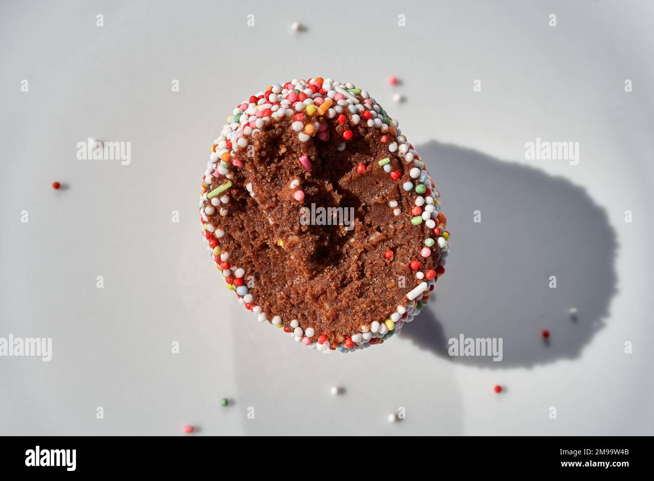 Rum ball (Danish 'romkugle'), Danish confectionery made of leftover Danish pastry and cake