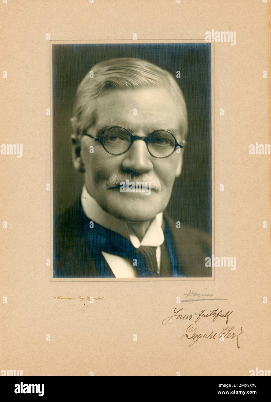 IAE President, 1908-09, Sir Dugald Clerk, signed [Knighthood conferred in 1917]. Stock Photo