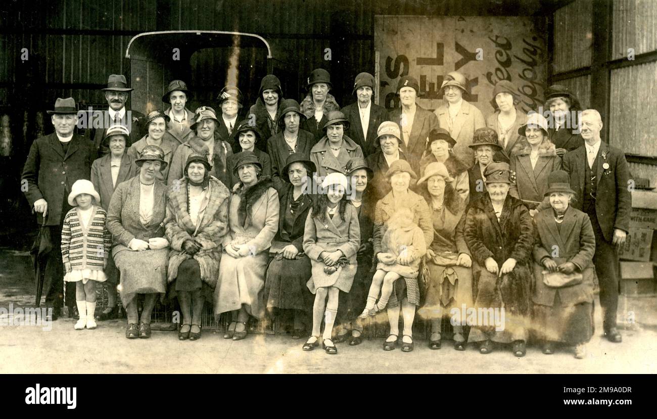 1930s photo of people hi-res stock photography and images - Alamy