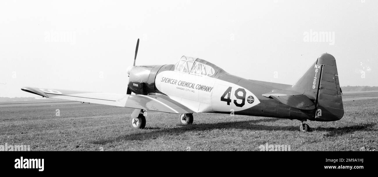 North American AT-6A ( 41-234 cn77-4193) NX61269, pilot Dori Marland, race number 49 circa 1947. Information: NX61269 was a standard North American AT-6A-NA Texan, re-engined with a Ranger V-770 air-cooled inverted V-12 engine for its owner, a Mr Philpott. NX61269 was entered in the 1947 Halle Trophy race, flown by Hollywood actress and WASP Dori Marland, but failed to complete the race. NX61269 retained the Ranger engine for some time but later reverted to Pratt & Whitney R-1340 Wasp power. Stock Photo