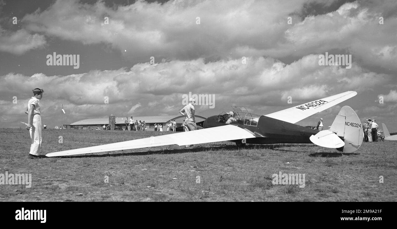 Gliders club Black and White Stock Photos & Images Alamy