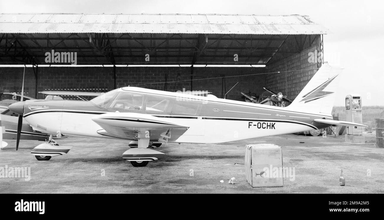 Piper PA-32 Cherokee Six F-OCHK at Abidjan, Ivory Coast. Stock Photo