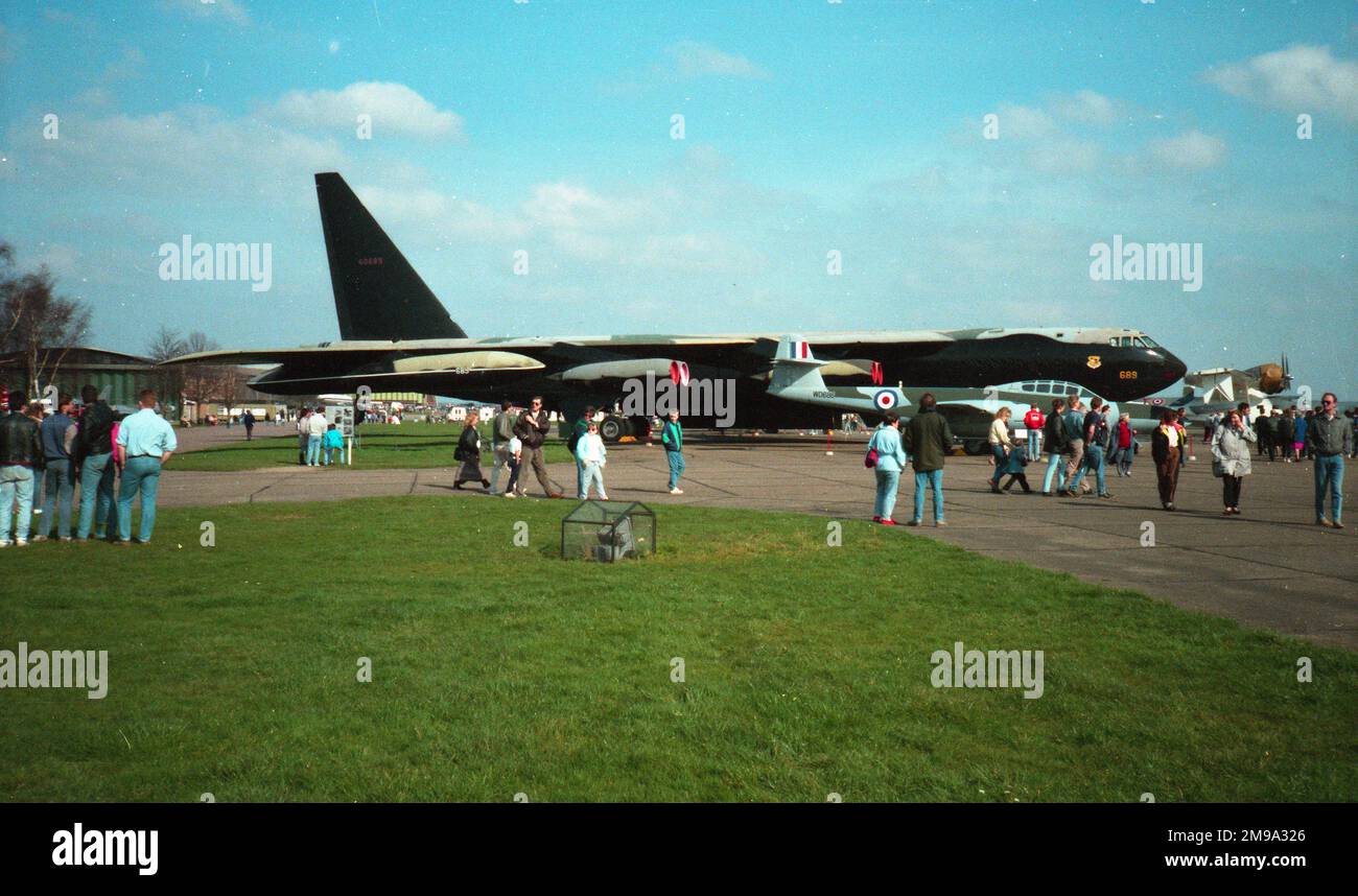 Boeing B-52D Stratofortress 56-0689 (msn 464060) At The Imperial War ...