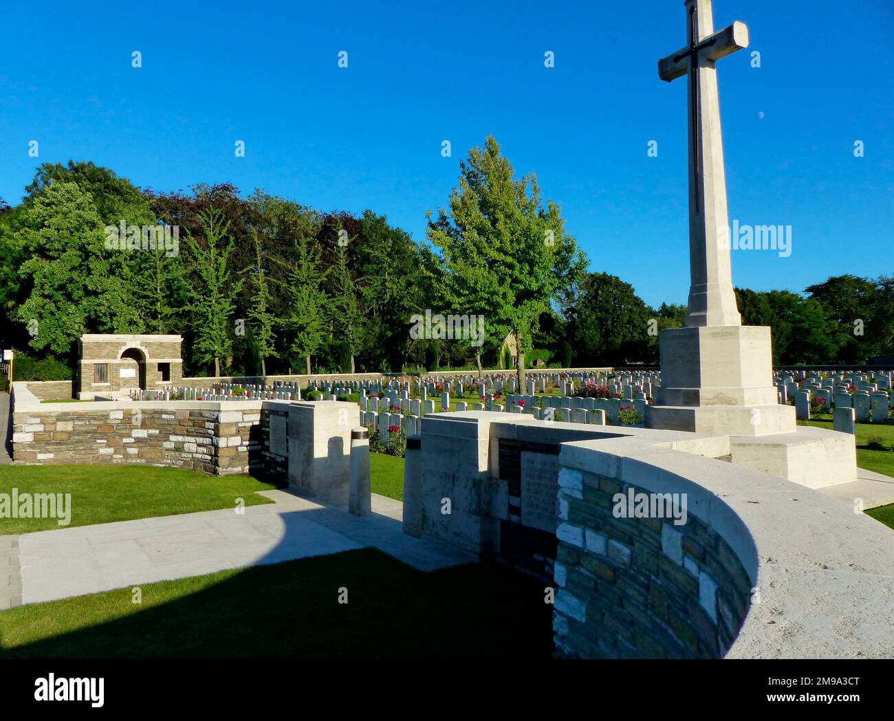 The cemetery was used by the 85th S Staffs, 9th East Surreys and Field Ambulances from January 1916 to 1918. It contains UK, Australian, Canadian, New Zealand, British West Indian and 1 German burials. Here is buried A/Capt Thomas Riversdale Colyer-Fergusson, VC of the 2nd Northants. Stock Photo