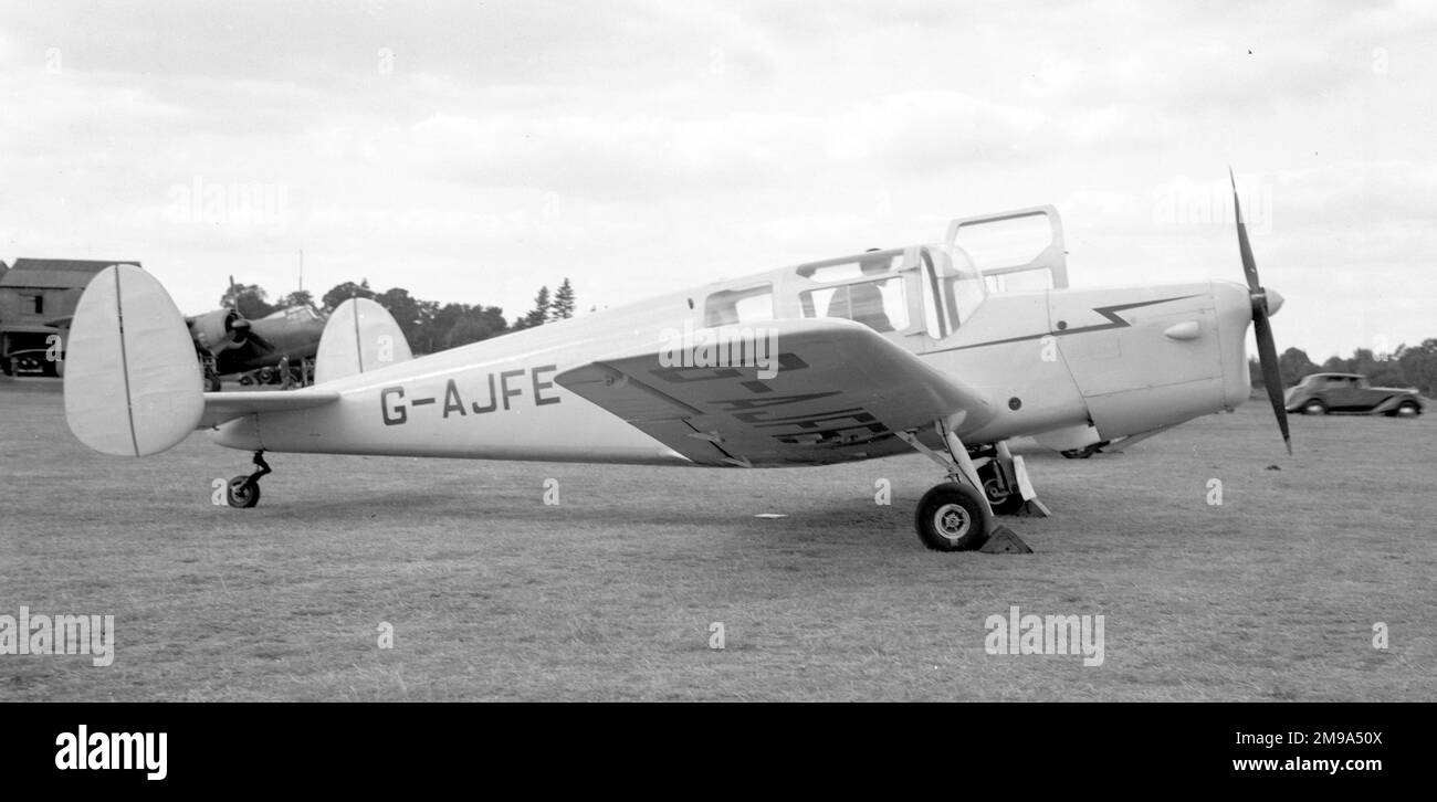 The sole Miles M.28 Mercury 5 G-AJFE (msn 6697) at Woodley circa the first flight. Re-registered in Switzerland in June 1951, returning to the UK in December 1954, but written off in a forced landing at West Hyde, Bucks. On 13 March 1955. Stock Photo