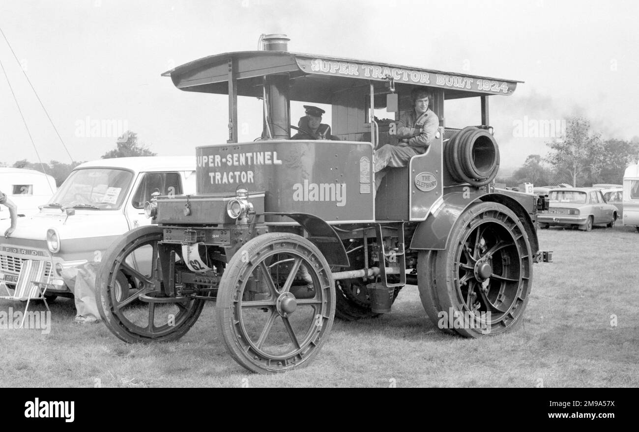 Maker: Sentinel Waggon Works of Shrewsbury Type: Tractor Number: 5644 Built: 1924 Registration: 757 CTT Name: The Elephant Stock Photo