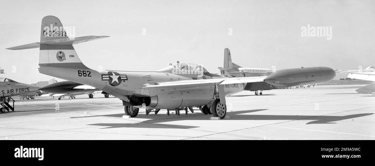 Iowa Air National Guard - Northrop F-89J Scorpion 53-(O-3)2662 (O for obsolete, not a number), of the 124th Fighter Interceptor Squadron. Built as a Northrop F-89D-70-NO Scorpion and upgraded to F-89J standard with facility for carrying the Douglas MB-1 Genie, air-air un-guided missile with nuclear warhead. (The Douglas AIR-2 Genie (previous designation MB-1) was an unguided air-to-air rocket with a 1.5 kt W25 nuclear warhead.) Stock Photo