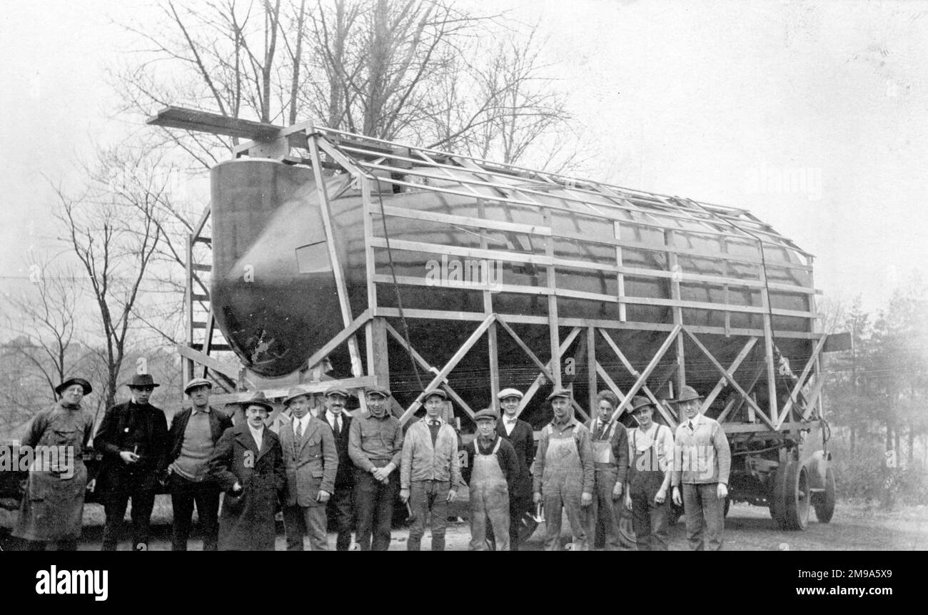 Forward fuselage of Engineering Division XNBL-1 AS64215, (also known as The Barling Bomber and Witteman-Lewis XNBL-1 and McCook Field Project P-303), crated for transport to McCook Field at Witteman-Lewis Co. Designed by Walter Barling, the XNBL-1 (NBL=Night Bombardment-Long distance) was a large triplane, powered by six 420hp Liberty L-12 engines, quad landing gear and four tails. Contracted to Witteman-Lewis Co for manufacture at Hasbrouck Heights, it was shipped by train, unsassembled, in sections, to Wright Field. First flown on 22 August 1923, it was only a few times before it was disma Stock Photo