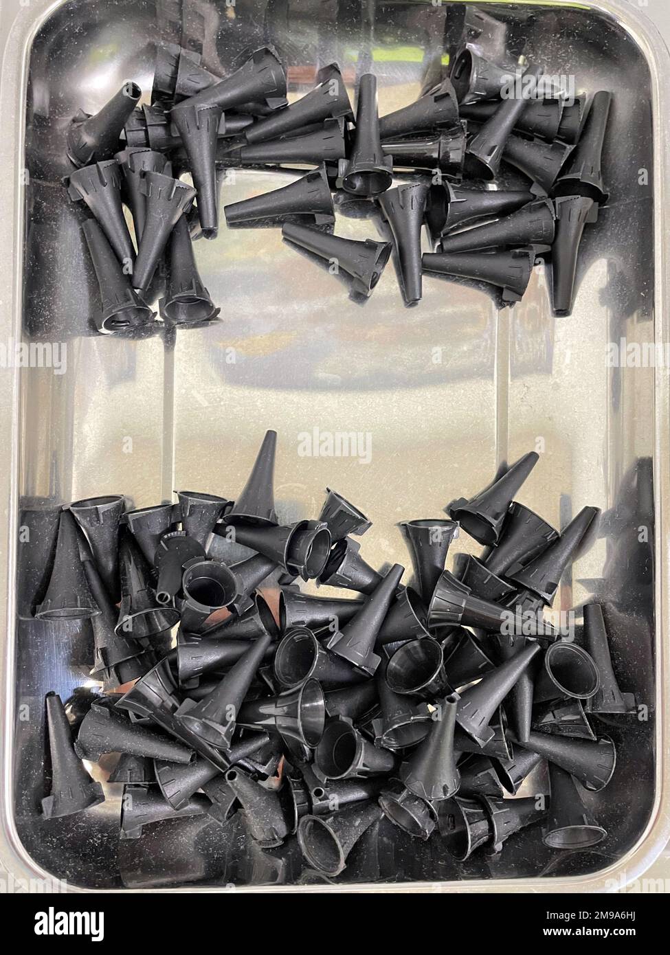 Otoscope Cone Specula Set in an aluminum tray Stock Photo Alamy