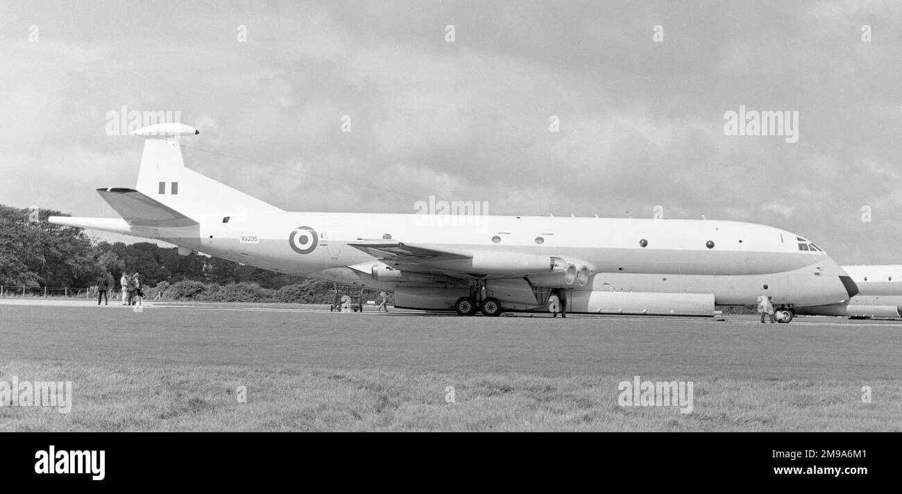 Hawker Siddeley Nimrod MR.1 XV235 at RAF St. Mawgan Stock Photo