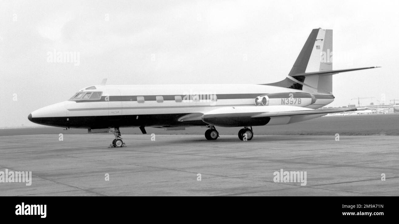 Lockheed JetStar N397B Stock Photo - Alamy