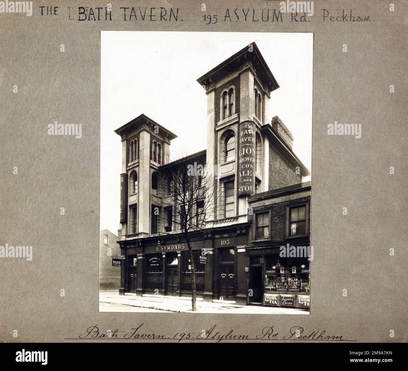 Photograph of Bath Tavern , Peckham, London. The main side of the print (shown here) depicts: Right face on view of the pub.  The back of the print (available on request) details:  Nothing for the Bath Tavern, Peckham, London SE15 2LW. As of July 2018 . Demolished Stock Photo