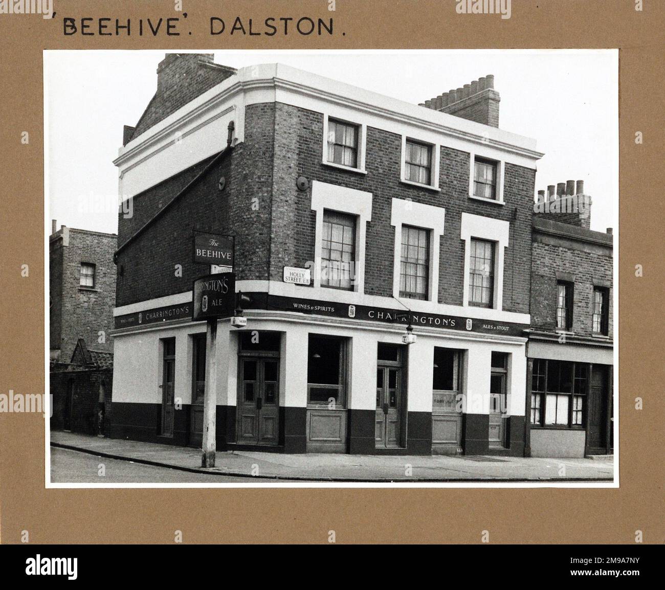 Photograph of Beehive PH, Dalston, London. The main side of the print (shown here) depicts: Left Face on view of the pub.  The back of the print (available on request) details: Nothing for the Beehive, Dalston, London E8 3XW. As of July 2018 . Demolished Stock Photo